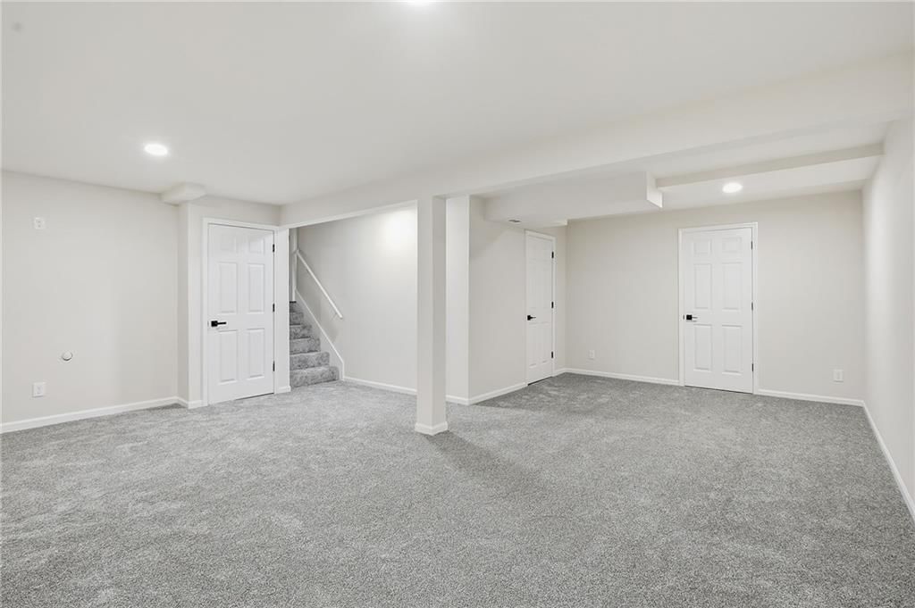 1310 Amesbury Avenue — photo 33