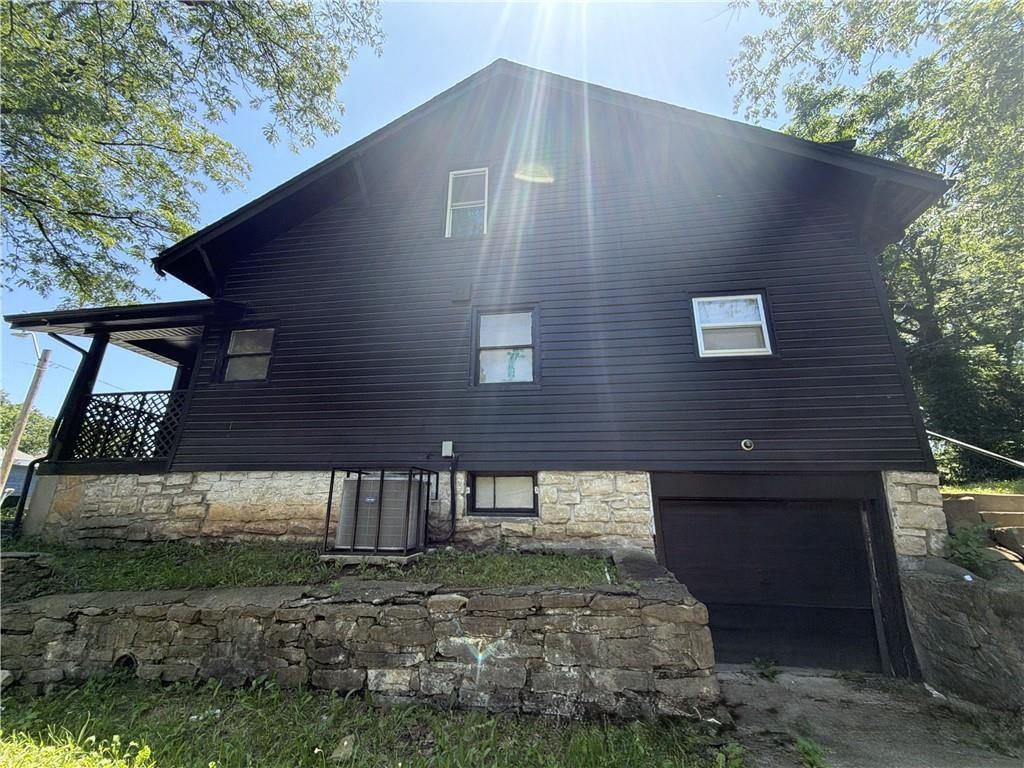 5700 Euclid Avenue — photo 5