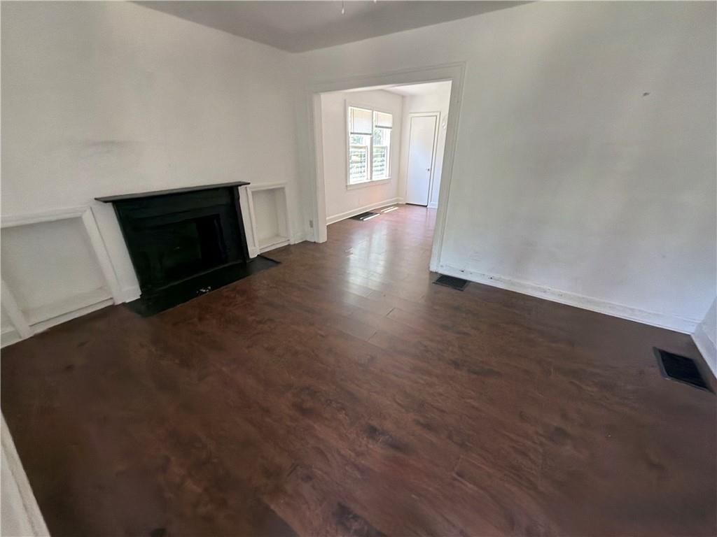 5700 Euclid Avenue — photo 6