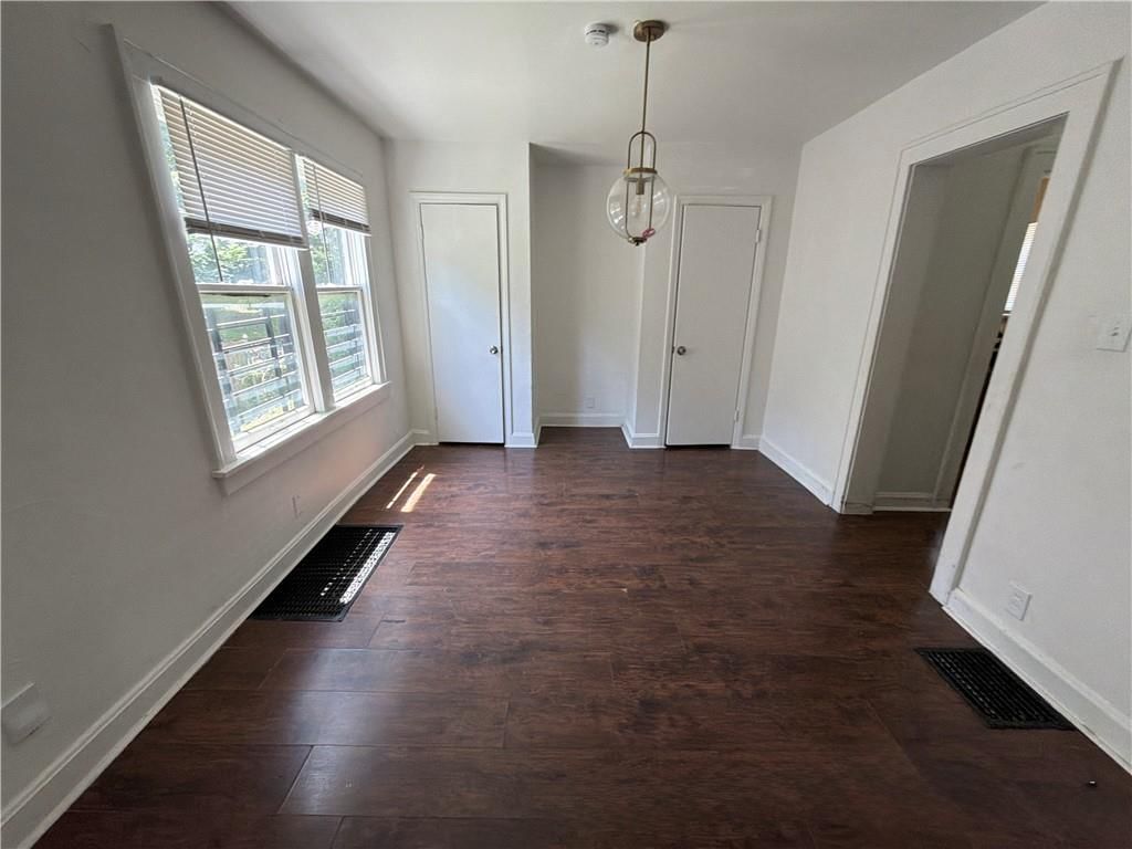 5700 Euclid Avenue — photo 7