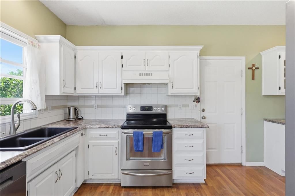 1204 Franklin Drive — photo 14