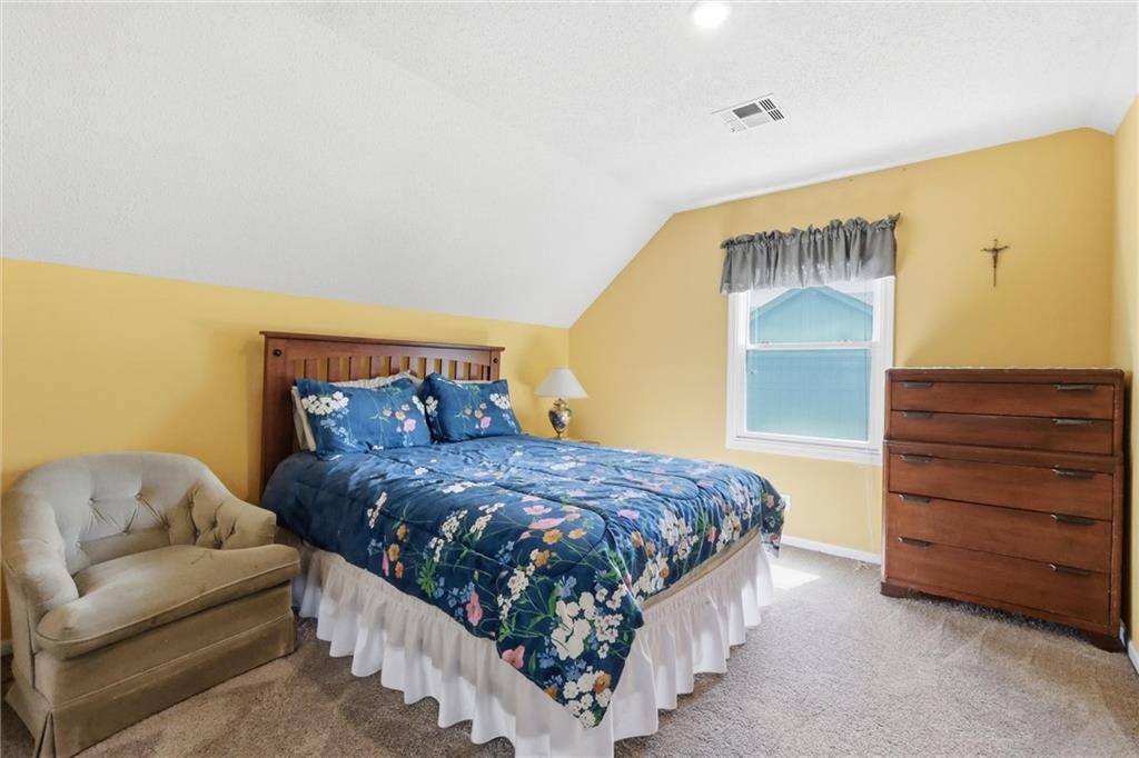 1204 Franklin Drive — photo 32