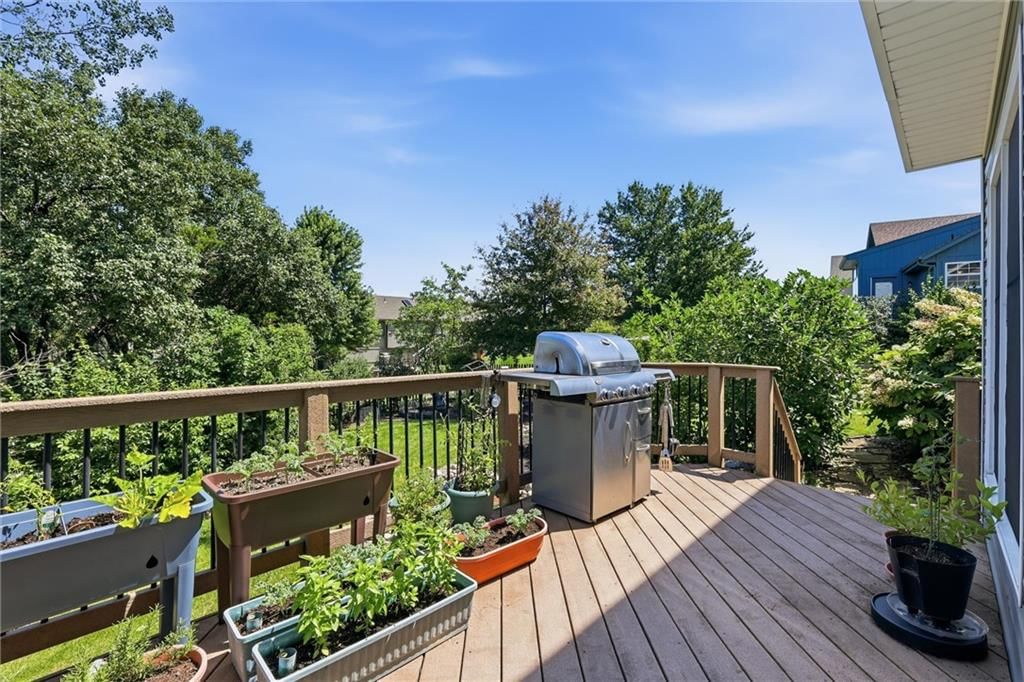 1204 Franklin Drive — photo 42
