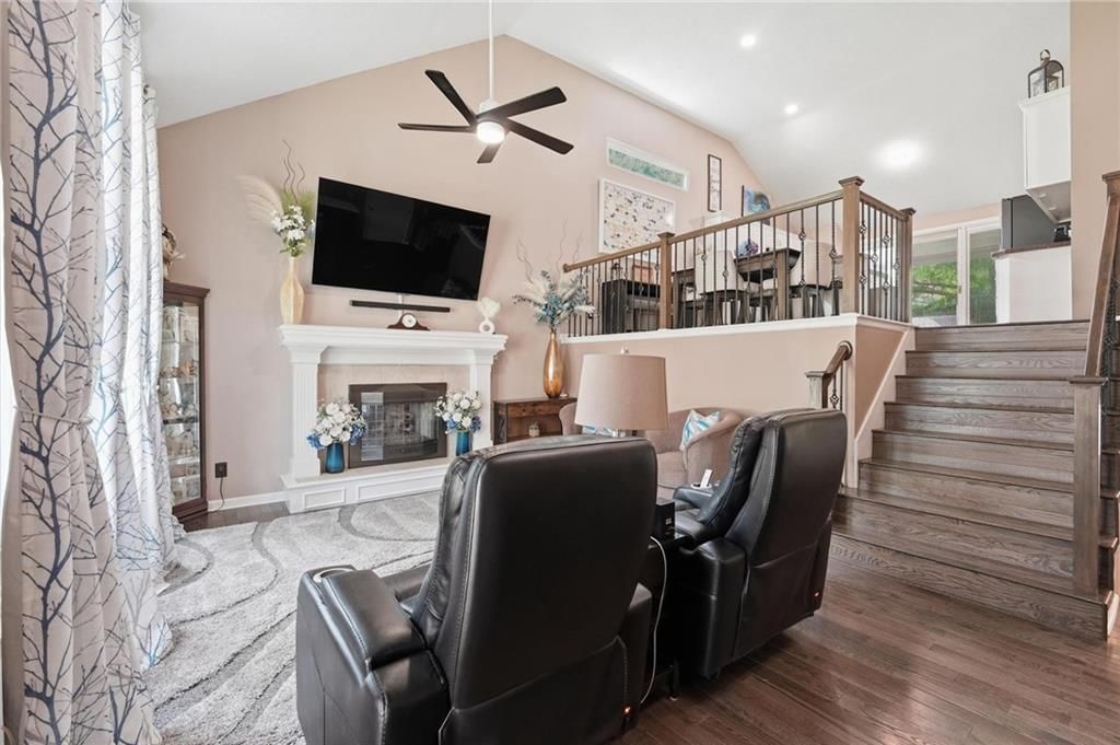 5900 Meadowsweet Lane — photo 4