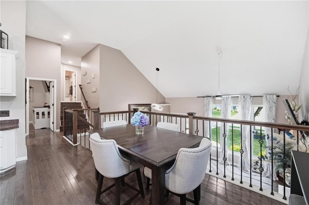 5900 Meadowsweet Lane — photo 9