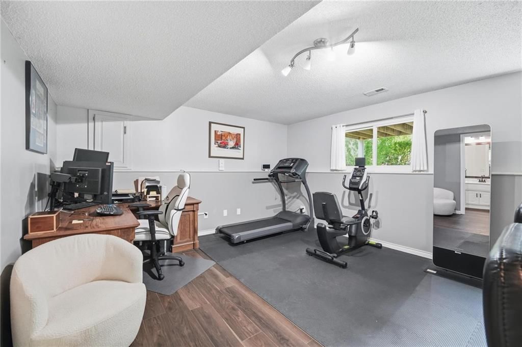 5900 Meadowsweet Lane — photo 32