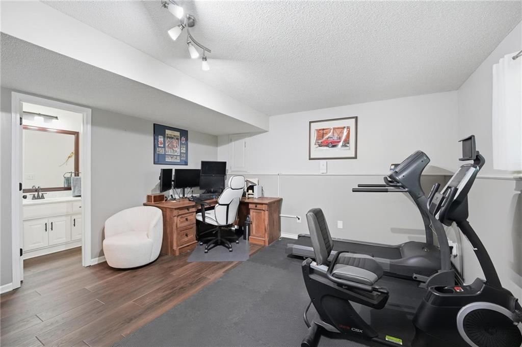 5900 Meadowsweet Lane — photo 33
