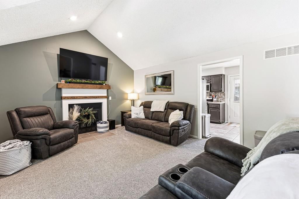 1802 Regency Drive — photo 5
