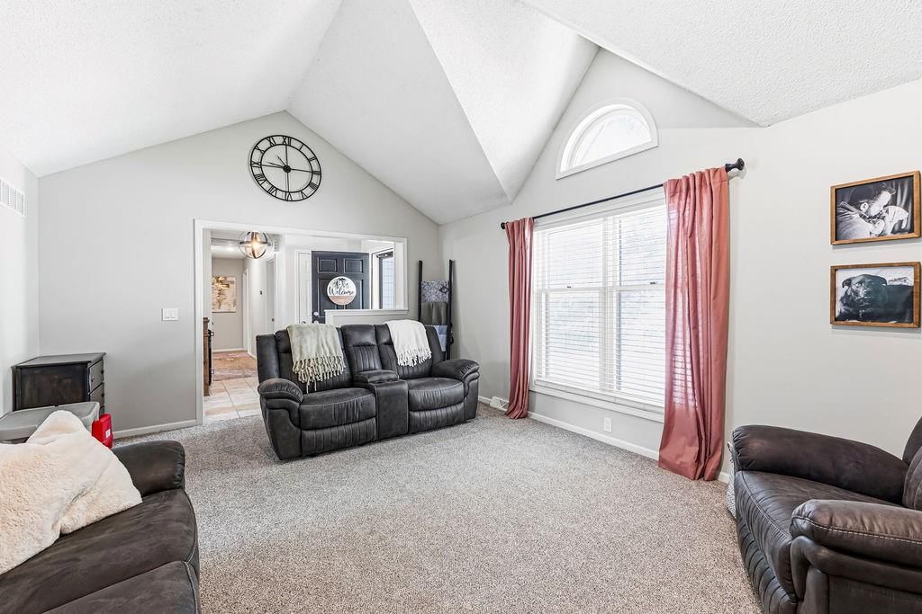 1802 Regency Drive — photo 7