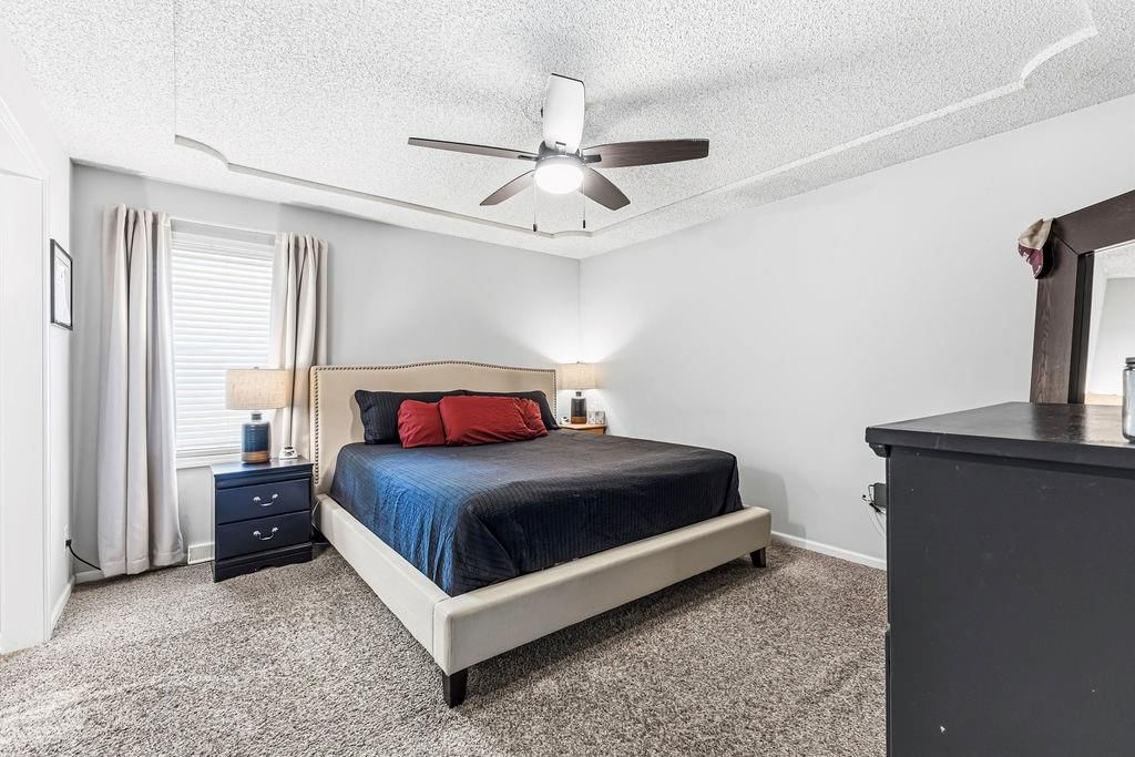 1802 Regency Drive — photo 25