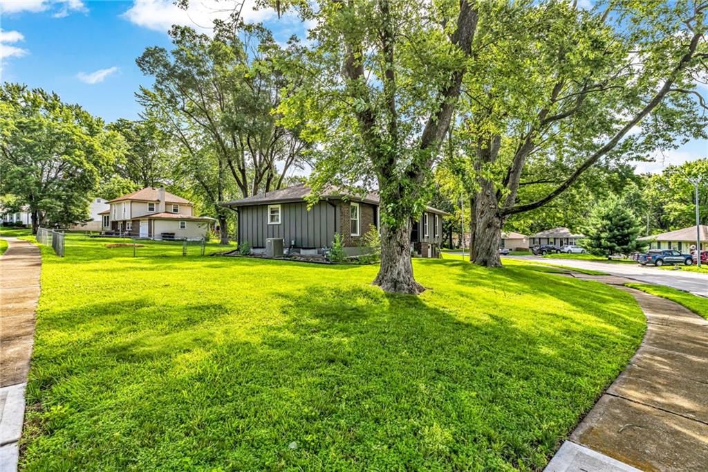 8800 MCELROY Road — photo 3