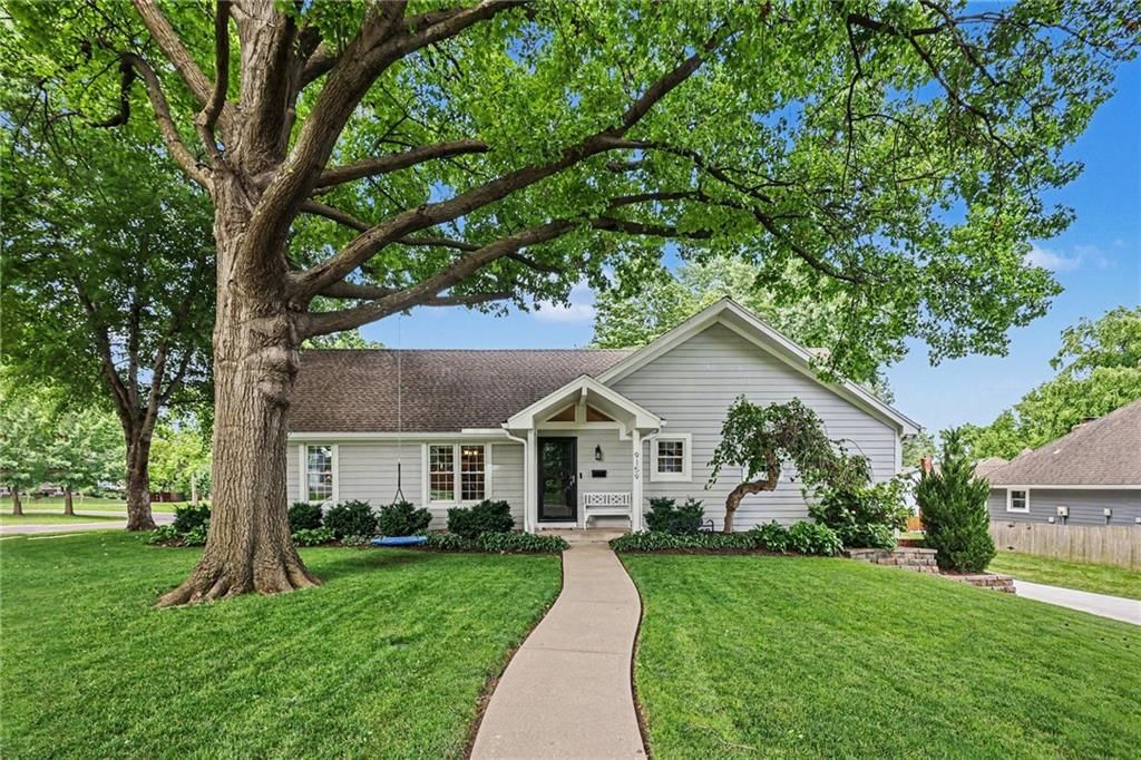 9159 Kessler Street, Overland Park, KS