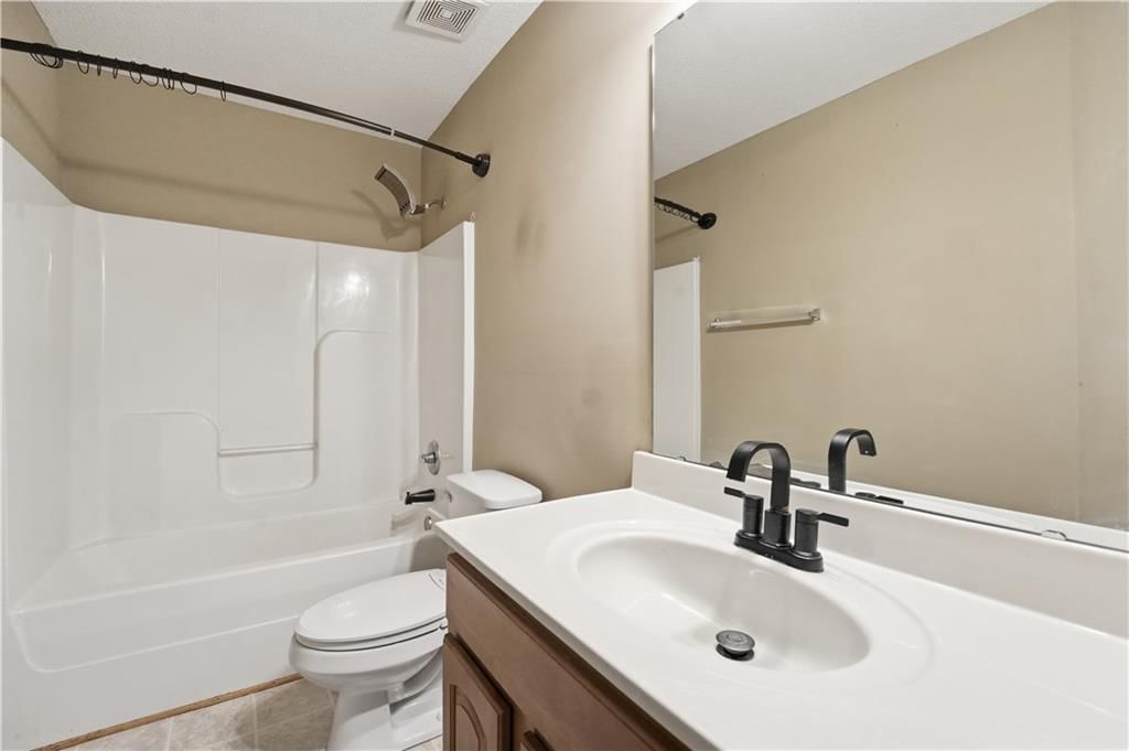 12208 N SHANNON Avenue — photo 14