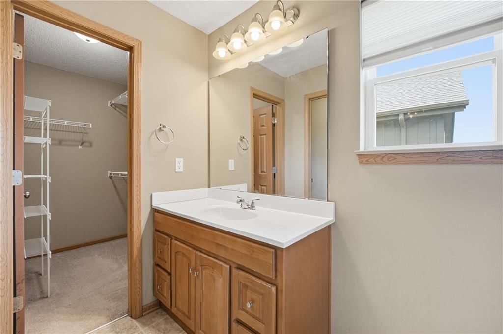 12208 N SHANNON Avenue — photo 21