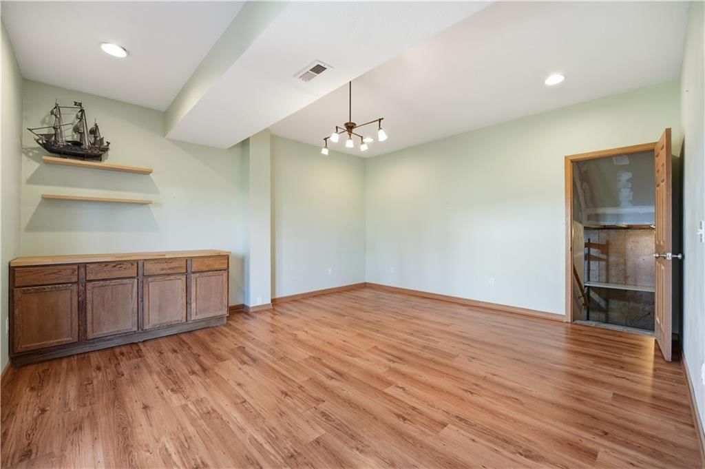 12208 N SHANNON Avenue — photo 30