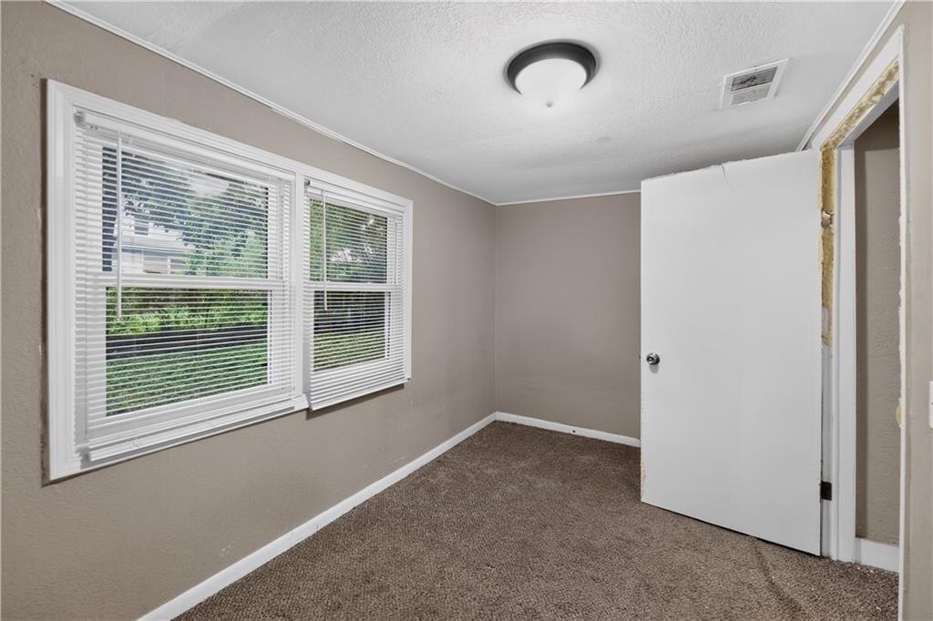 530 S Willow Avenue — photo 19