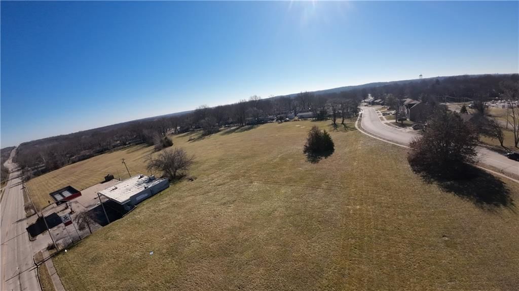 7905 High Grove Road — photo 15