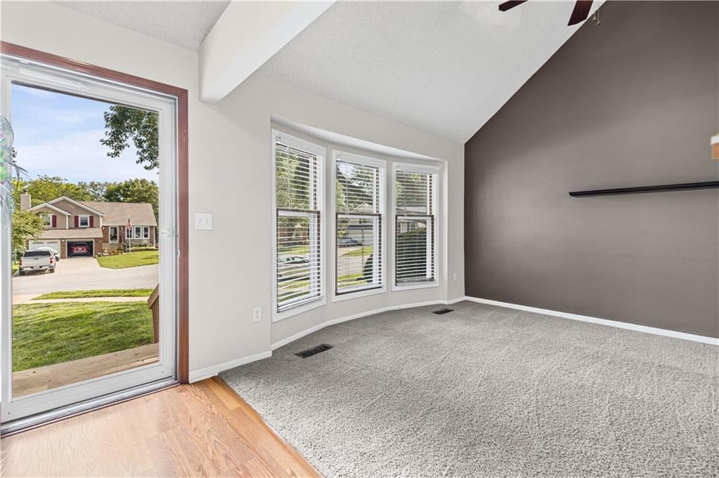 15622 W 125th Street — photo 5