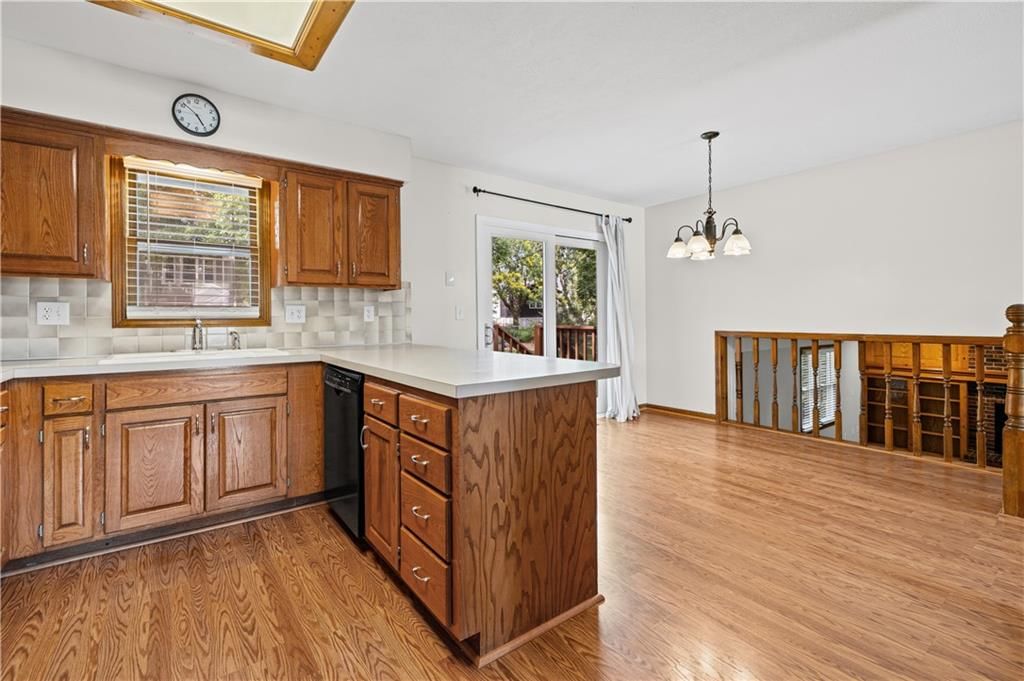 15622 W 125th Street — photo 10