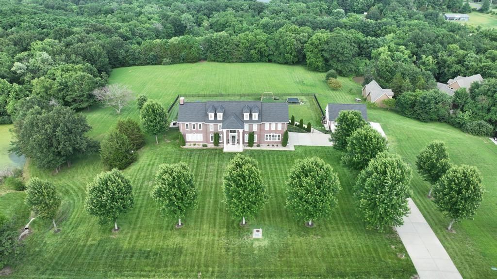 6917 S Arnett Road — photo 92