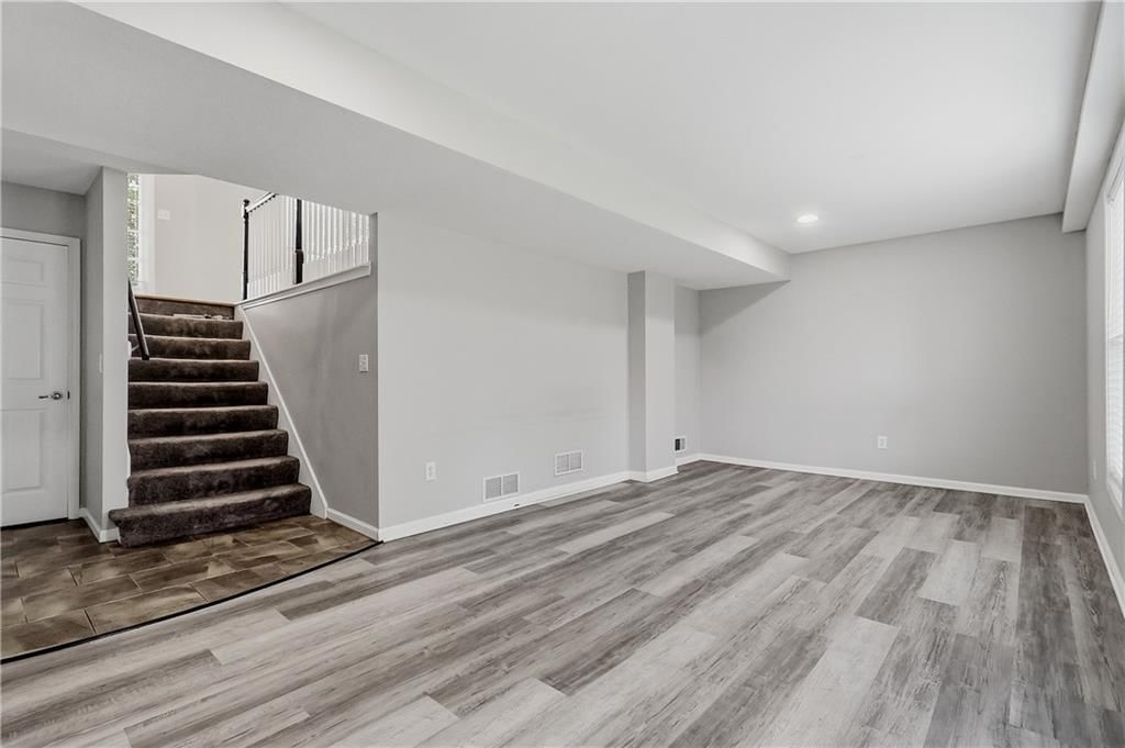 16412 W 157th Terrace — photo 28