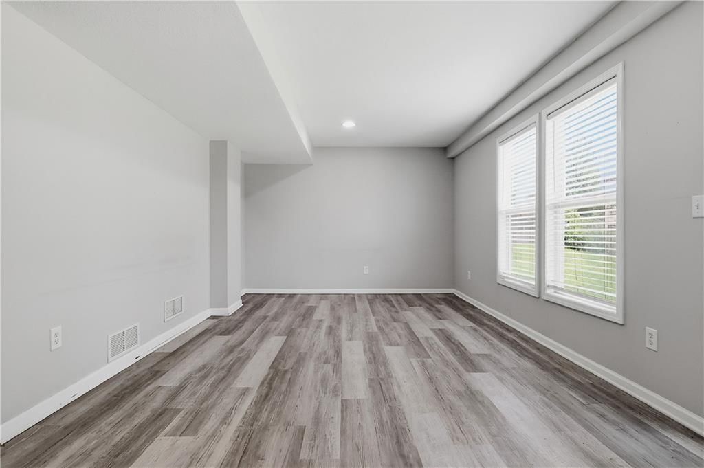 16412 W 157th Terrace — photo 29
