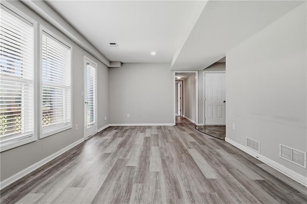16412 W 157th Terrace — photo 30