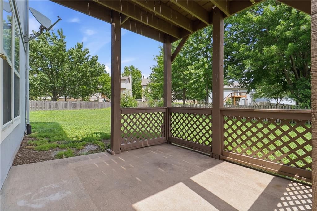 16412 W 157th Terrace — photo 39