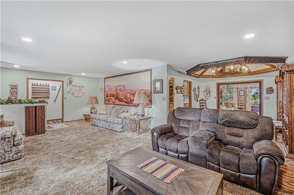 700 S Alexander Road — photo 10