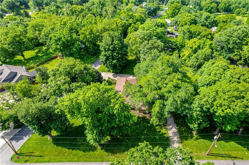 700 S Alexander Road — photo 43