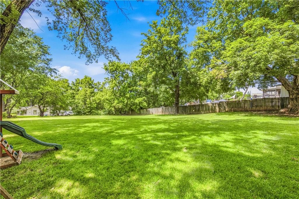 700 S Alexander Road — photo 51