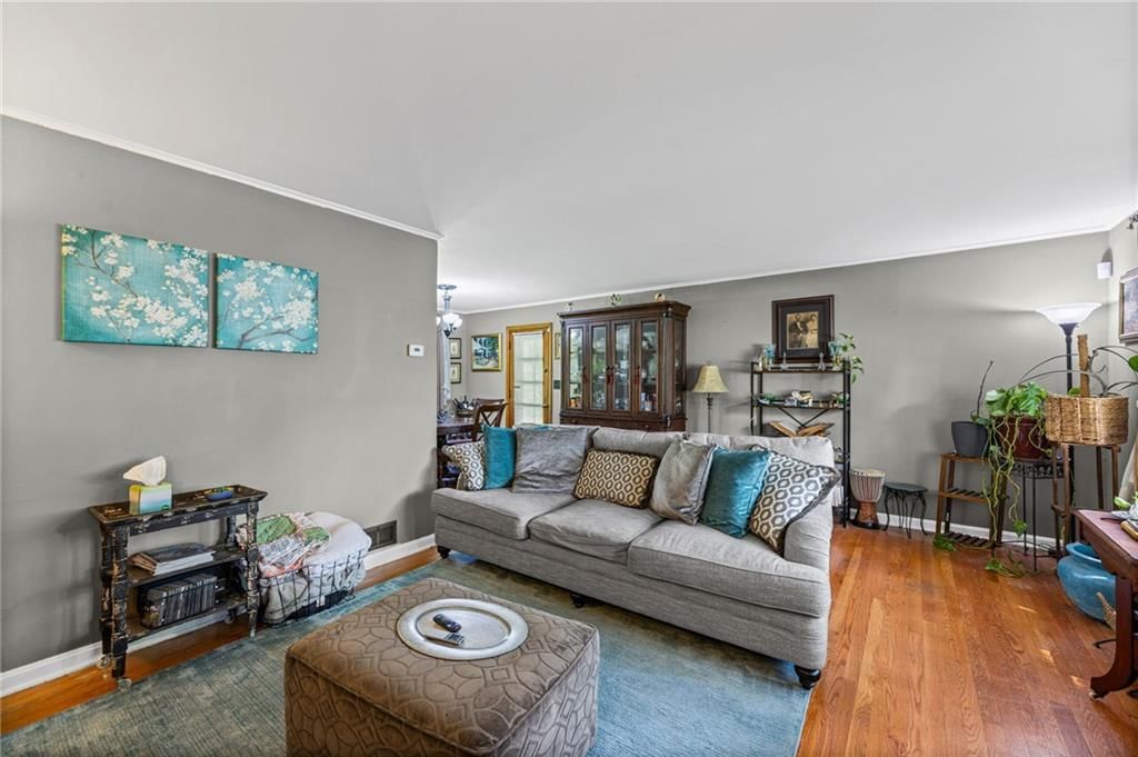 5618 Lamar Avenue — photo 11