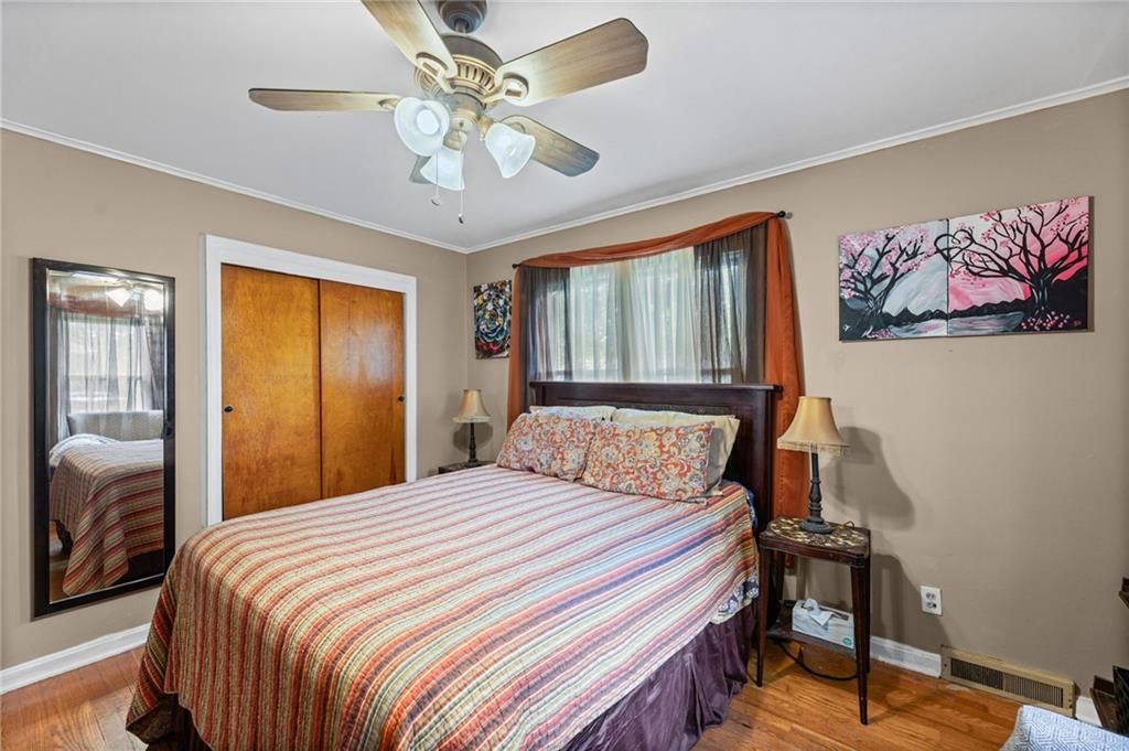 5618 Lamar Avenue — photo 18