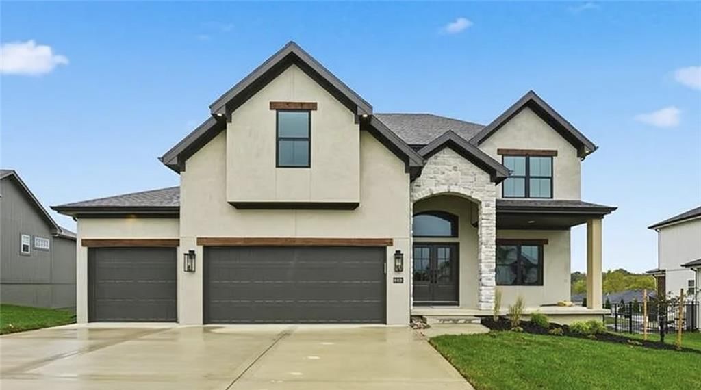 2308 Foxtail Drive — photo 1