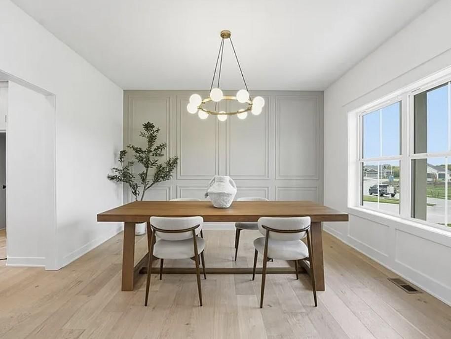 2308 Foxtail Drive — photo 3