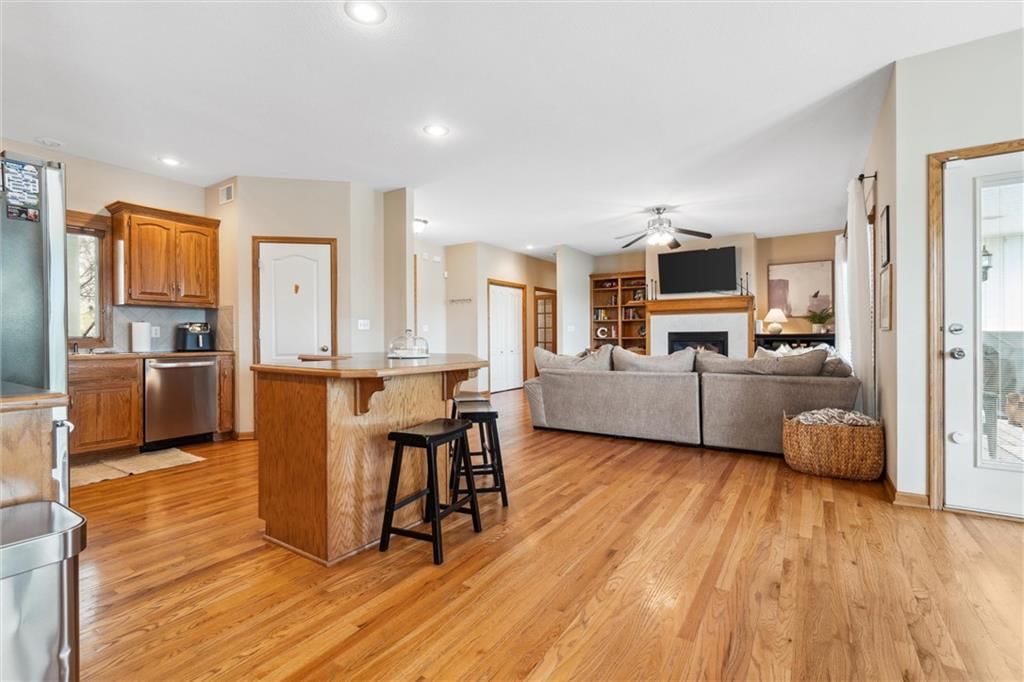1301 NE Horizon Drive — photo 7