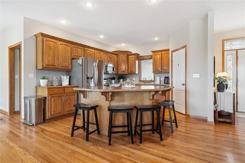 1301 NE Horizon Drive — photo 8