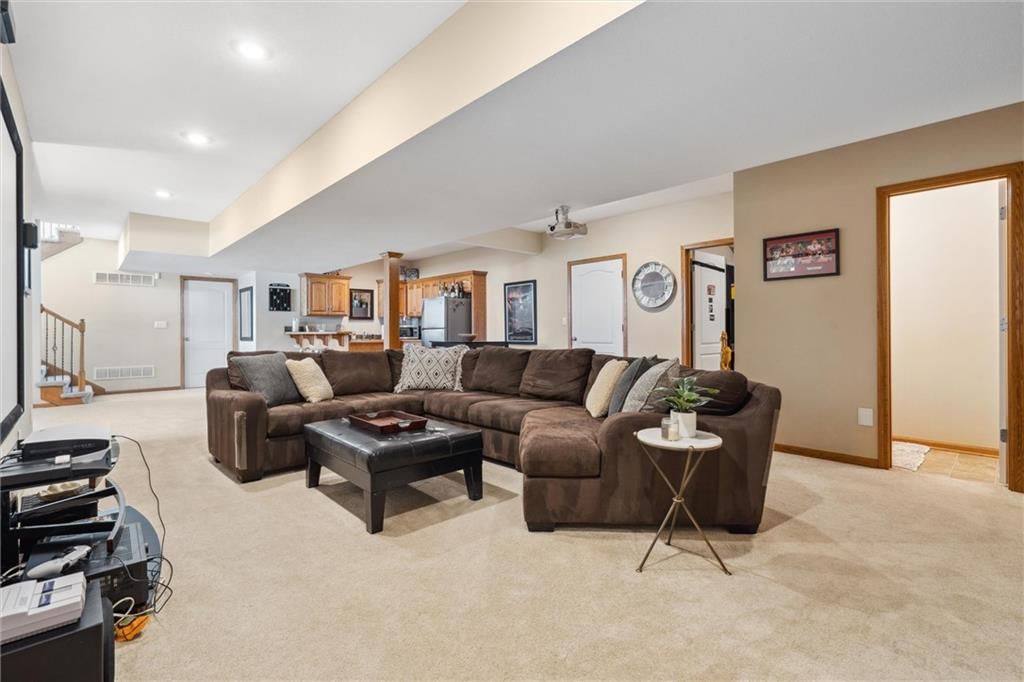 1301 NE Horizon Drive — photo 20