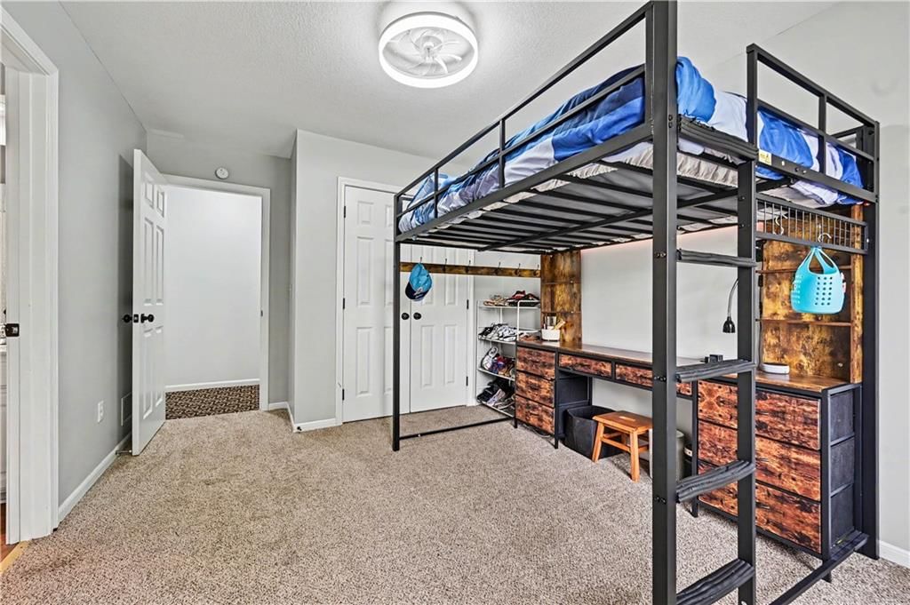 9009 N Kentucky Avenue — photo 35