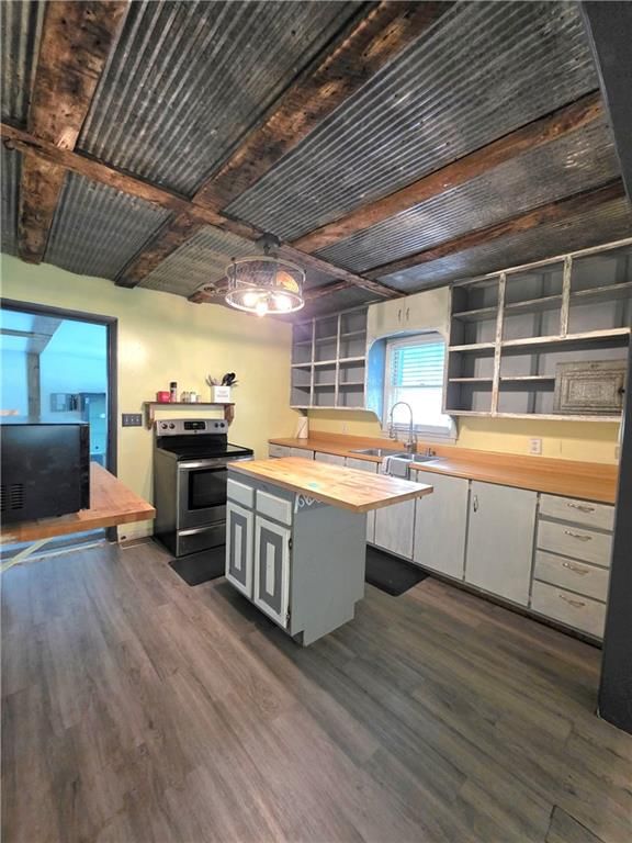 703 W Benton Street — photo 4
