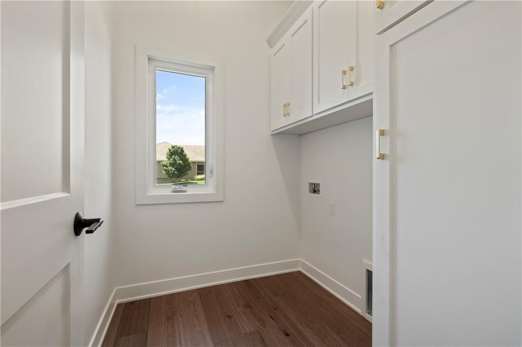 4225 NE Park Springs Drive — photo 8