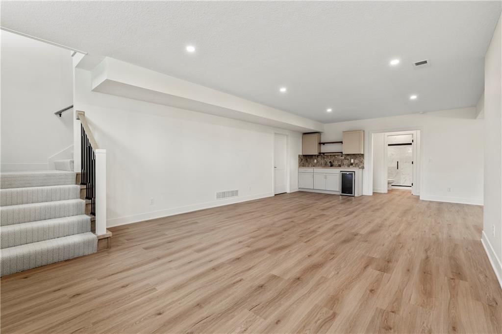 4225 NE Park Springs Drive — photo 35
