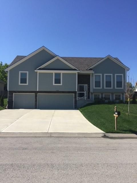 3808 SW McDanial Avenue — photo 1