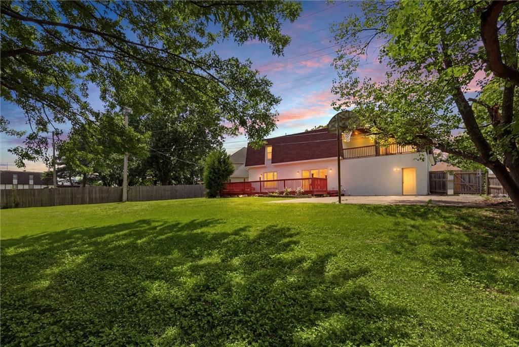 10531 Wedd Street — photo 42