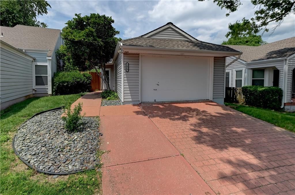 1429 Birdseye Court — photo 2