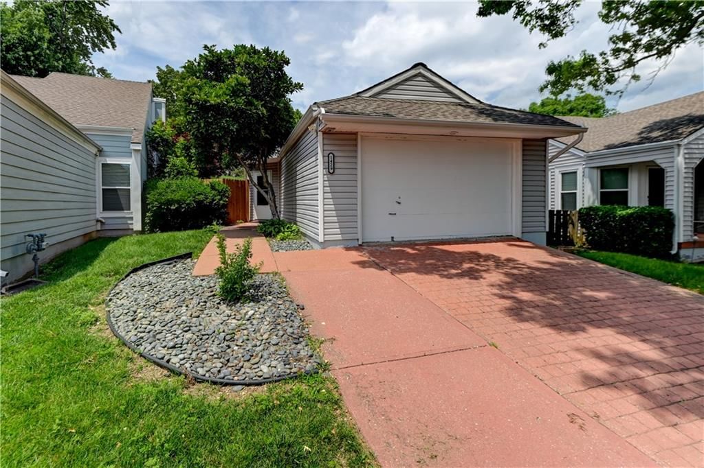 1429 Birdseye Court — photo 3