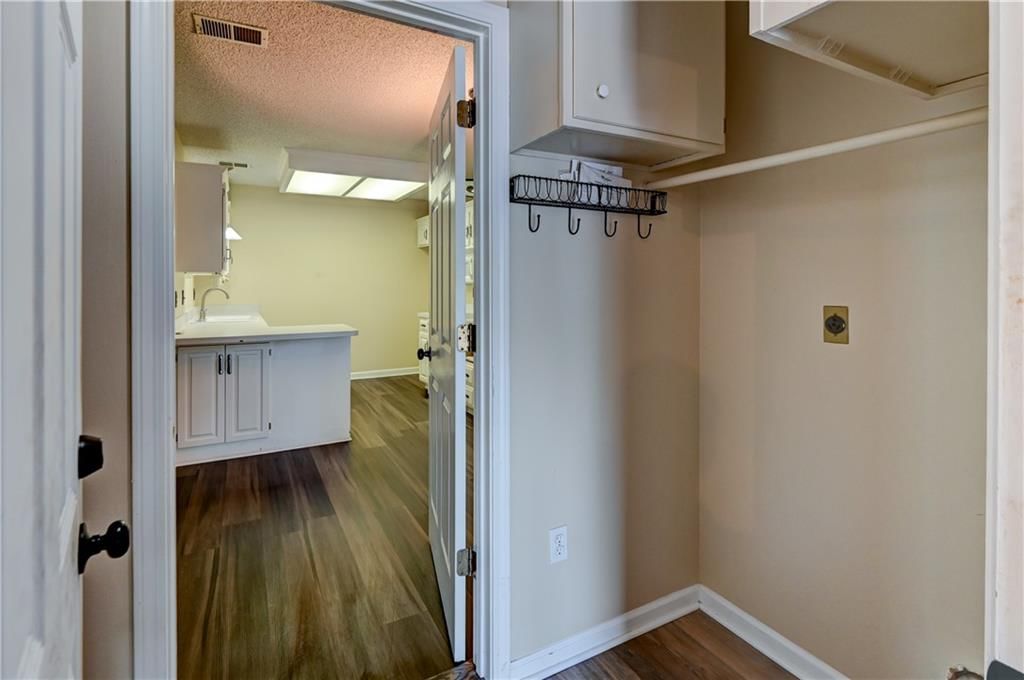 1429 Birdseye Court — photo 18