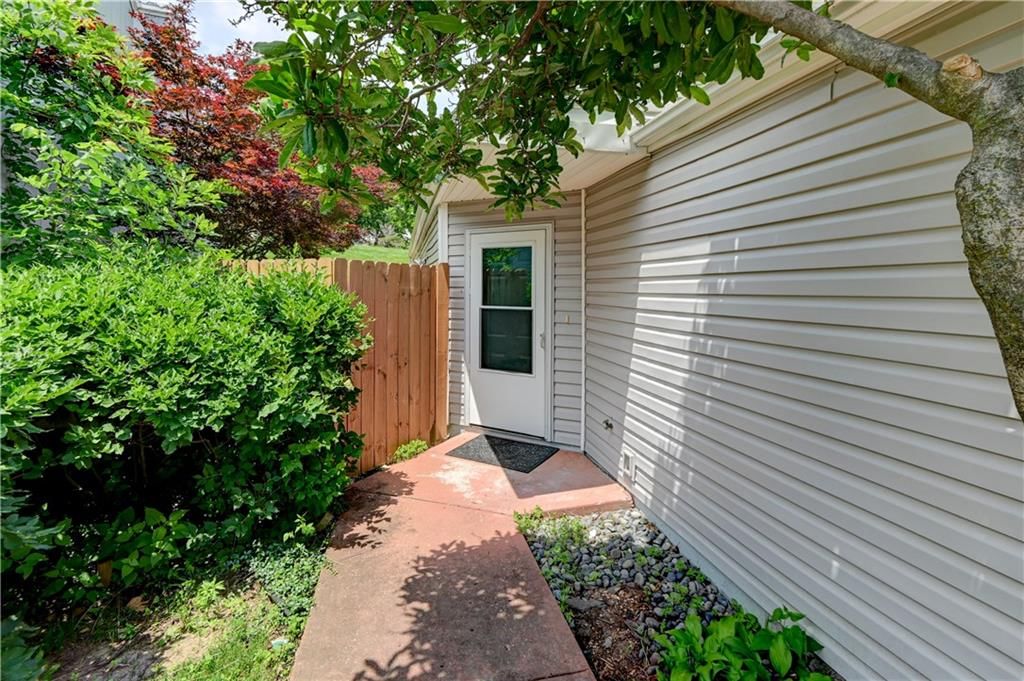 1429 Birdseye Court — photo 35