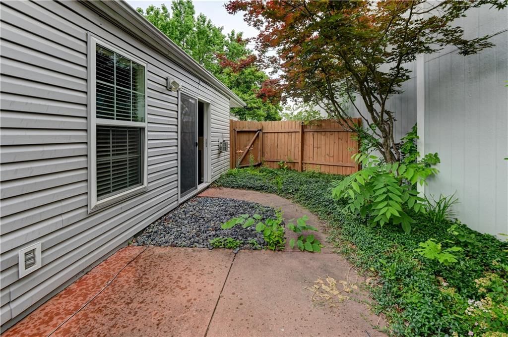 1429 Birdseye Court — photo 36
