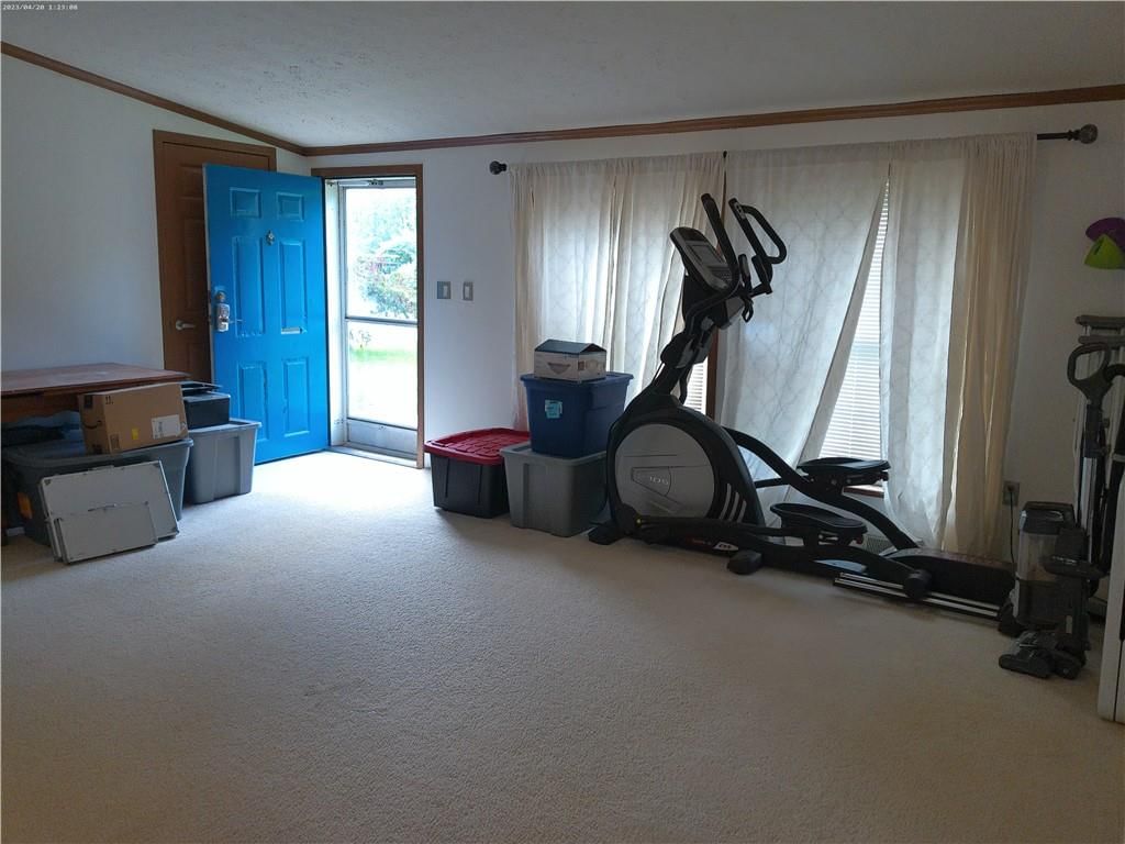 320 W South Street — photo 2